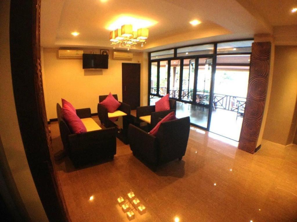 เสกทรัพย์ เพลส Hotel Ban Han Tra Fang Nua ภายนอก รูปภาพ